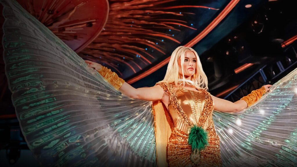 Model walking the runway - Get official new york fashion week 2026 runway7 tickets