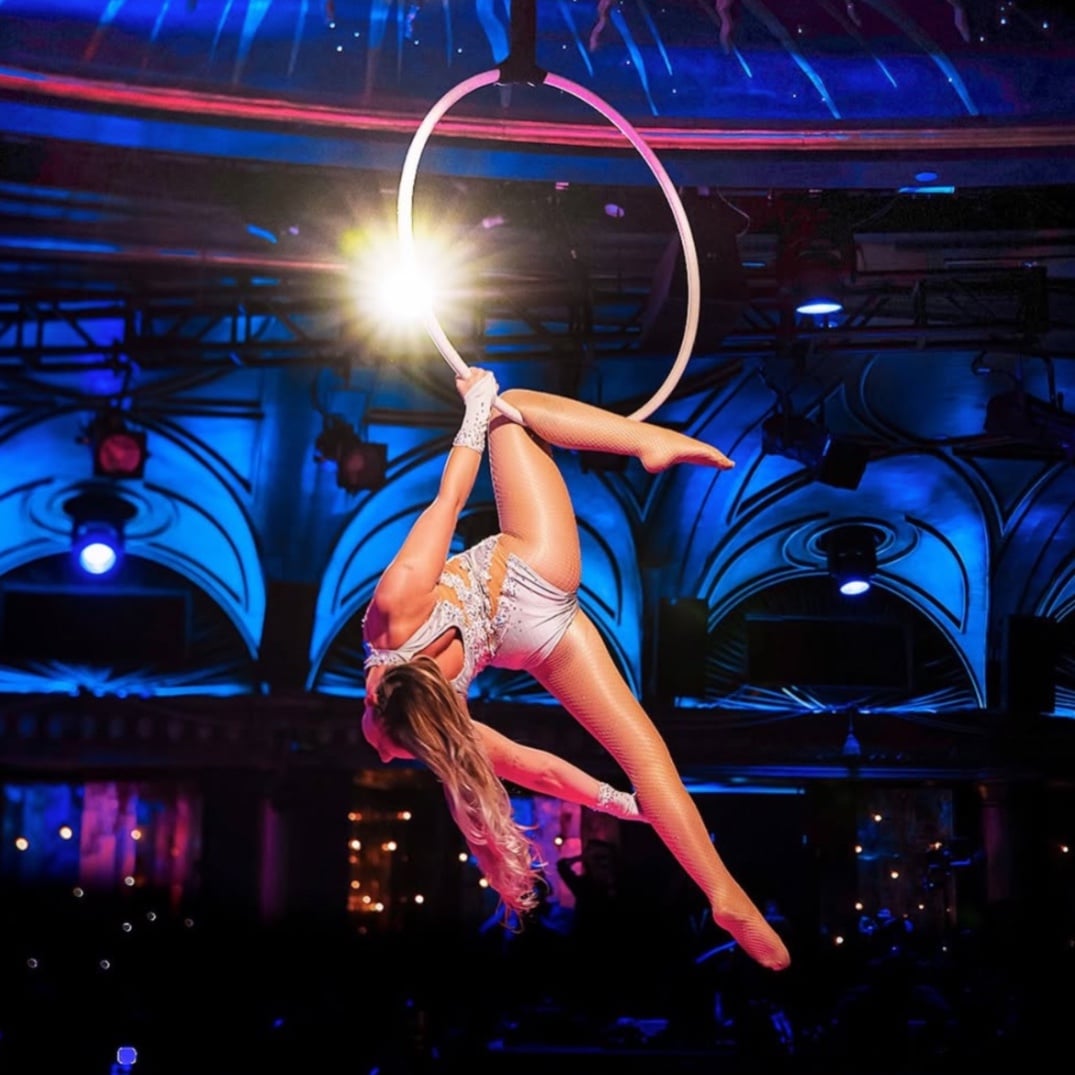 Runway 7 Performer Application